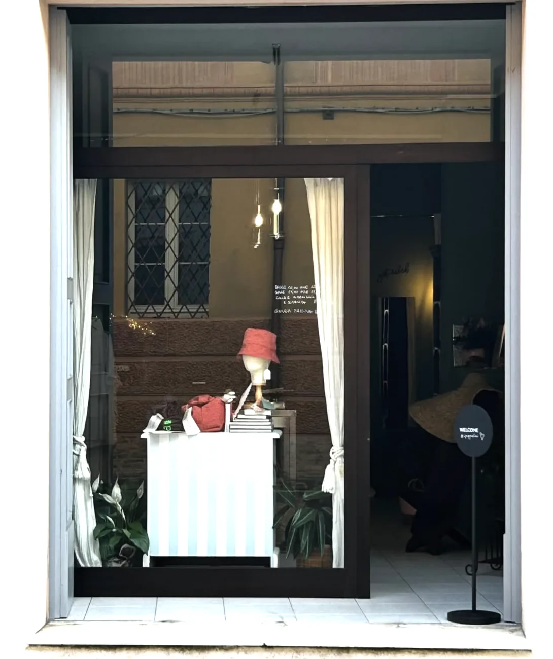 ipippiolini, Carpi